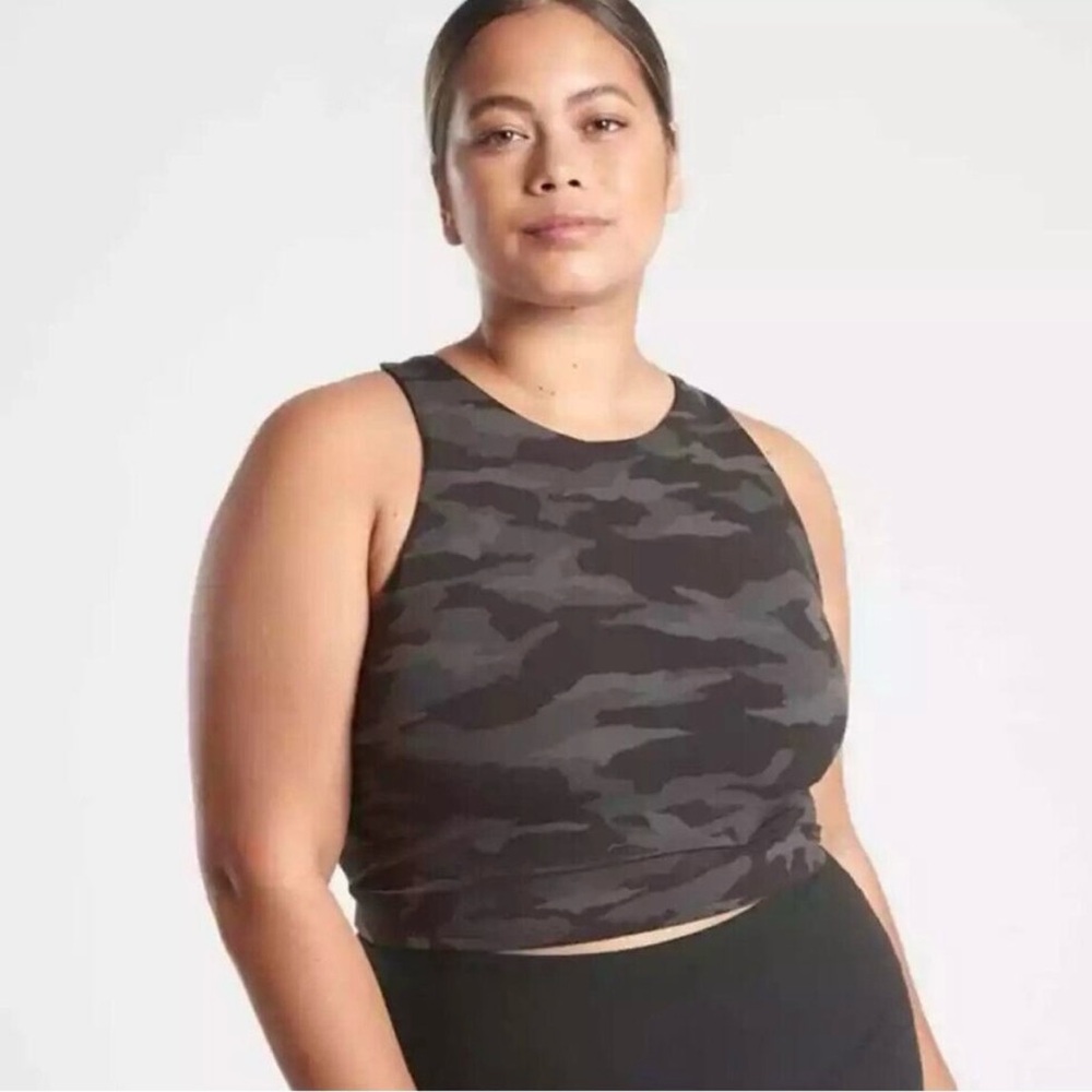 Athleta D-DD Conscious Crop Printed Camo - 2X - New with Tags
